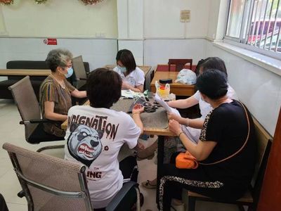 遠(yuǎn)程看護(hù)獨(dú)居老人 24小時在線的“健康管家”守護(hù)幸福晚年